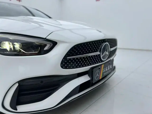 Mercedes-Benz C-Class — Фото автомобиля 10