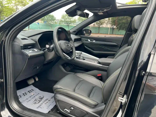 Geely Xingrui — Фото автомобиля 4