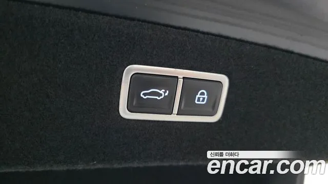 Genesis G90 — Фото автомобиля 28