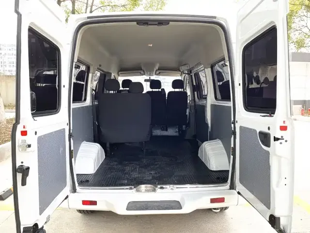 Maxus Xintu V80 — Фото автомобиля 13