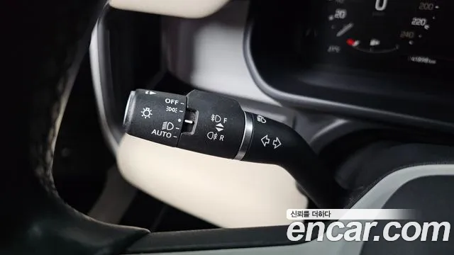 Land Rover Defender L663 — Фото автомобиля 30