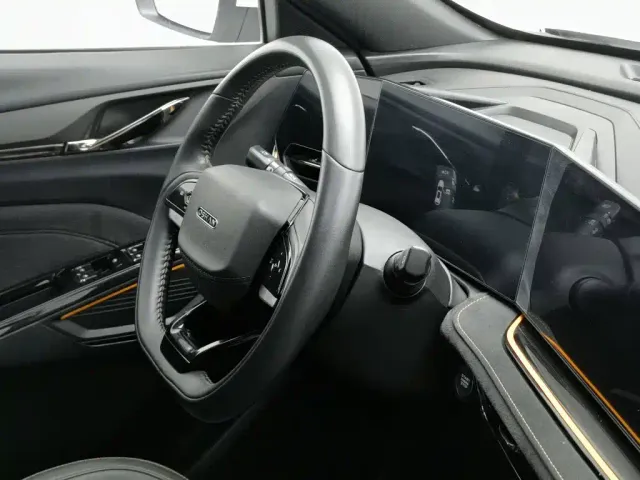 Changan X5 Plus — Фото автомобиля 22