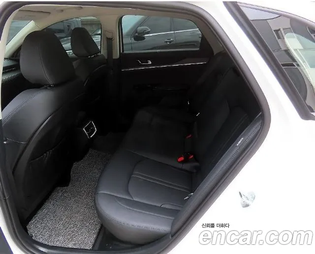 Kia K5 Generation 3 — Фото автомобиля 11
