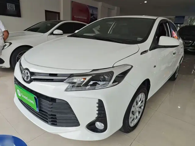 Фотография автомобиля — Toyota Vios