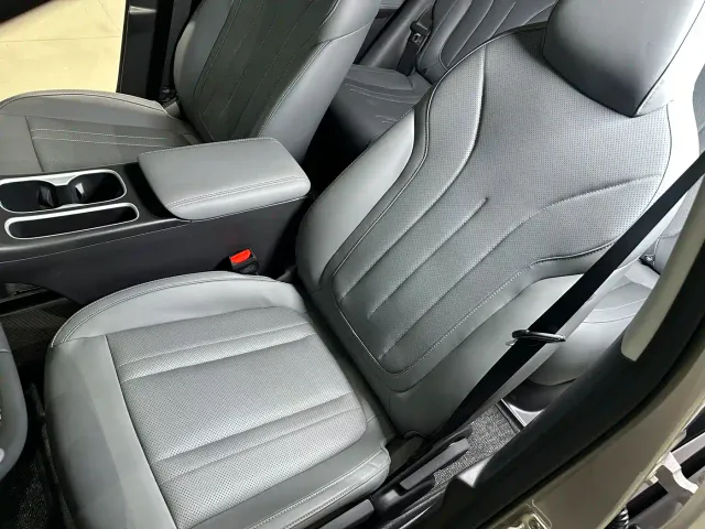 Geely Starry Wish — Фото автомобиля 12