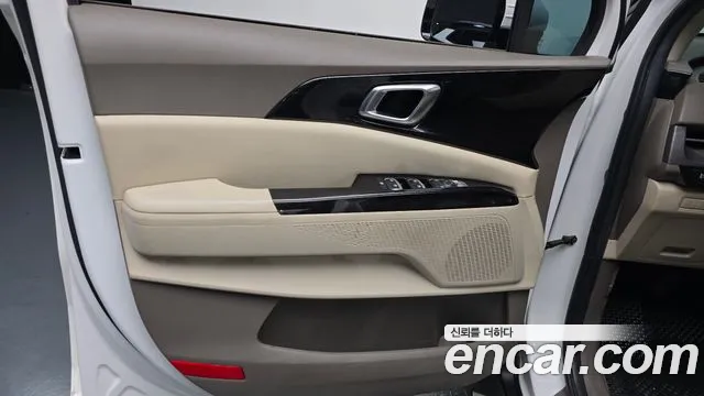Kia Canival Carnival 4 поколение Дизель 9 мест Noblesse — Фото автомобиля 20