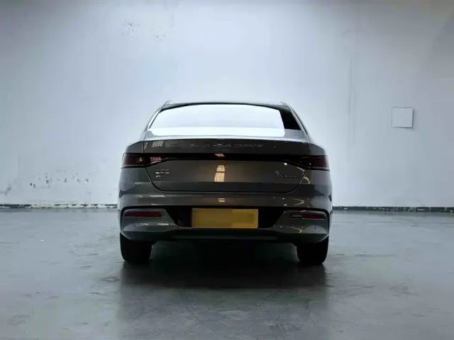 BYD Qin PLUS — Фото автомобиля 5