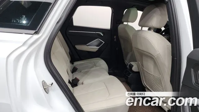 Audi Q3 40 TFSI quattro Premium — Фото автомобиля 11