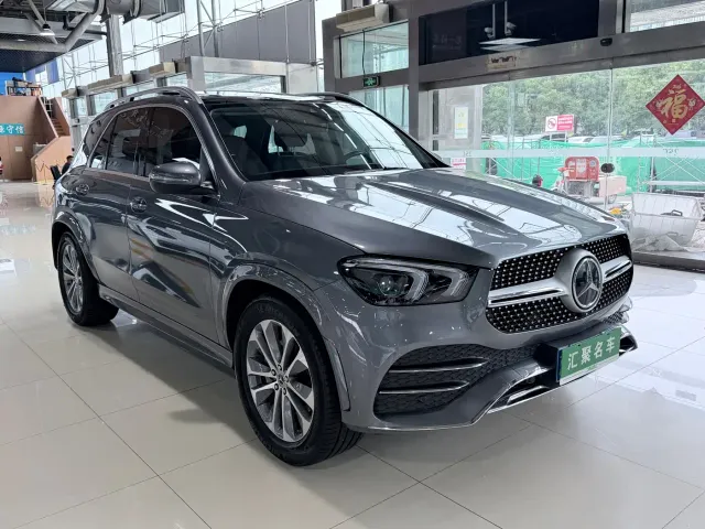 Mercedes-Benz GLE-Class — Фото автомобиля 3