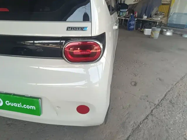 Wuling Hongguang Mini EV — Фото автомобиля 7