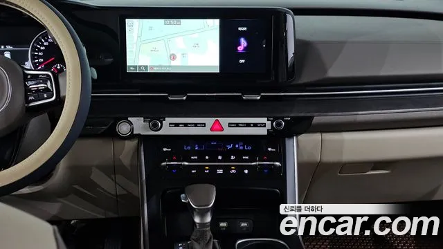Kia Canival Carnival 4 поколение Дизель 9 мест Prestige — Фото автомобиля 14
