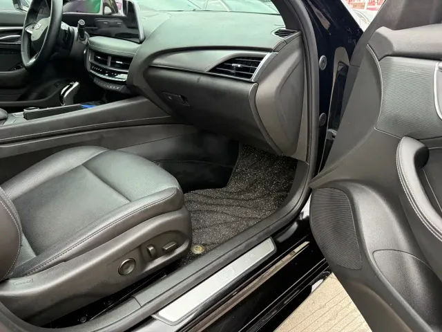 Cadillac CT5 — Фото автомобиля 15