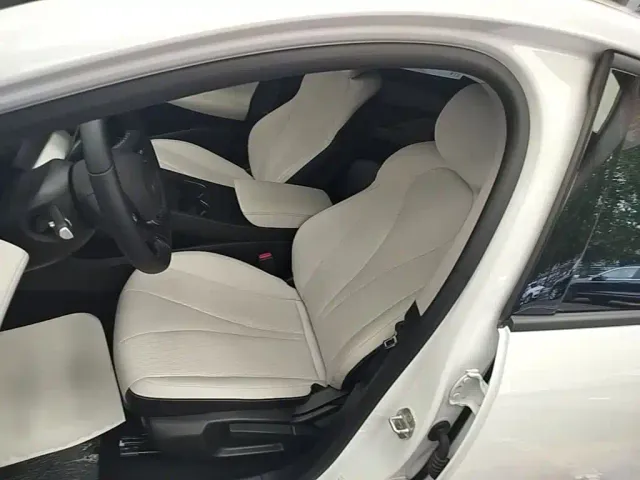 BYD Seal 05 DM-i — Фото автомобиля 14