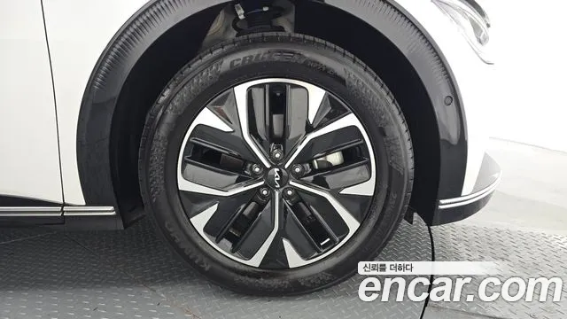 Kia EV6 — Фото автомобиля 6