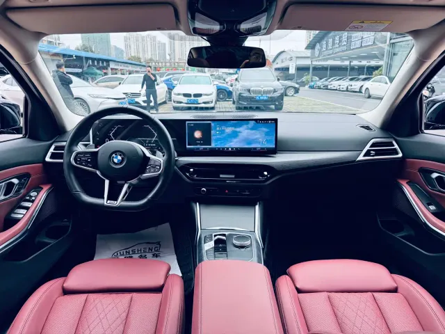 BMW 3 Series — Фото автомобиля 5