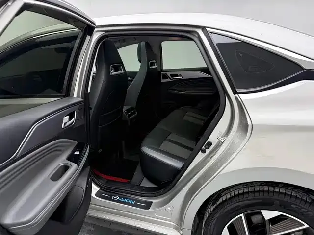 GAC Aion S Plus — Фото автомобиля 14