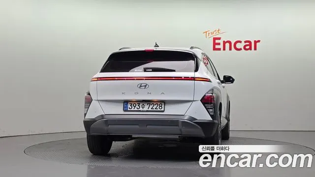 Hyundai Kona — Фото автомобиля 4