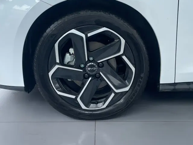 BYD Seal 06 — Фото автомобиля 3