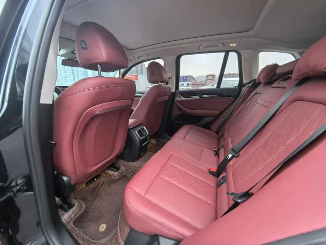 BMW X3 — Фото автомобиля 8