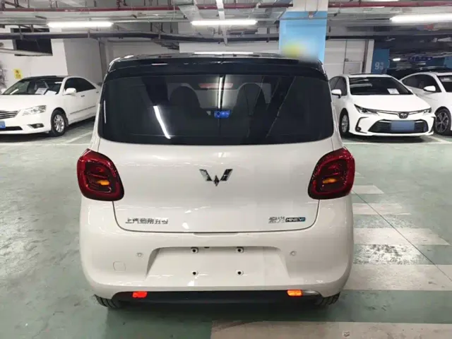 Wuling Hongguang Mini EV — Фото автомобиля 5
