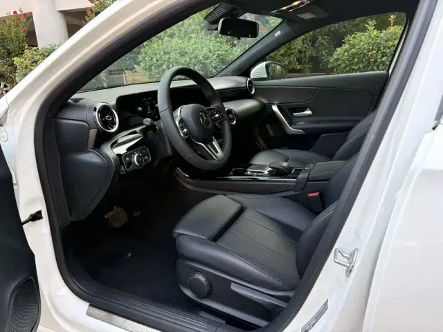 Mercedes-Benz A-Class — Фото автомобиля 5