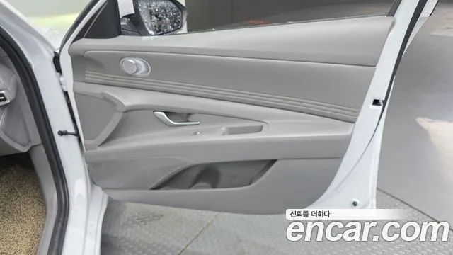 Hyundai AVANTE Avante (CN7) — Фото автомобиля 25