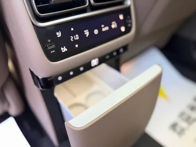 Li Auto i6 — Фото автомобиля 14