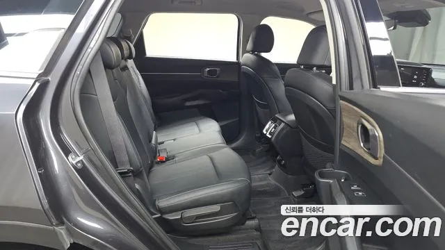 Kia Sorento Sorento 4-е поколение Дизель 2.2 2WD — Фото автомобиля 11