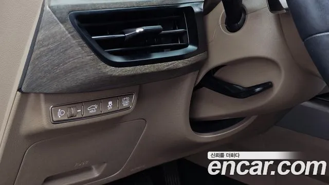 Kia K8 K8 Hybrid — Фото автомобиля 29