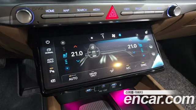 Hyundai Grandeur GN7 — Фото автомобиля 30
