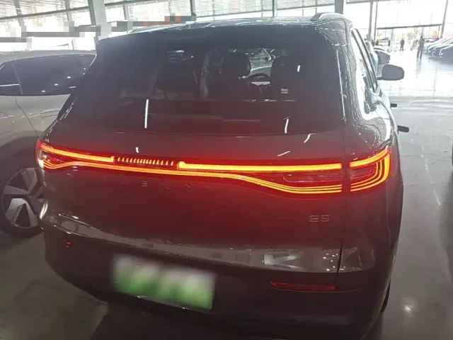 Geely Galaxy E5 — Фото автомобиля 5