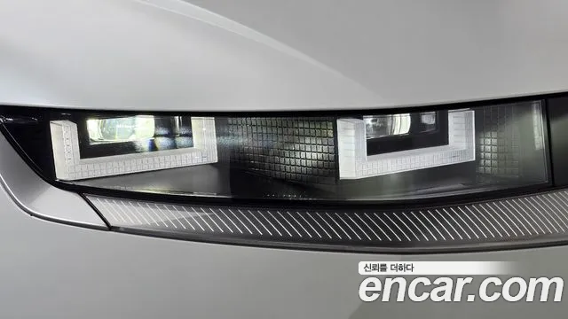Hyundai Ioniq5 Ioniq5 Long Range AWD — Фото автомобиля 22
