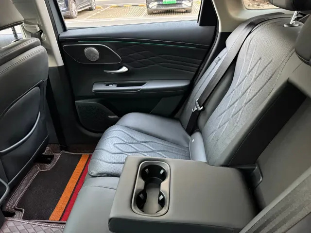 Chery Arrizo 8 PRO — Фото автомобиля 16