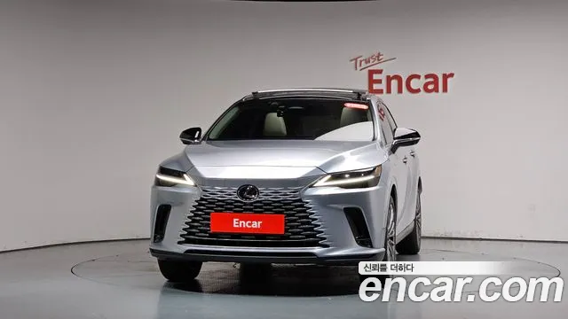 Lexus RX — Фото автомобиля 2
