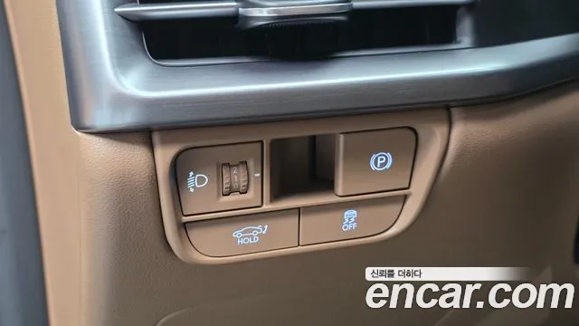 Hyundai Grandeur GN7 — Фото автомобиля 13