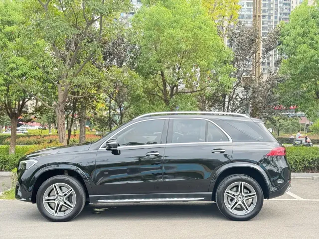Mercedes-Benz GLE-Class — Фото автомобиля 7