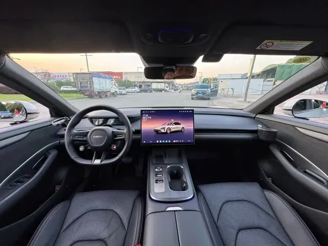 Xiaomi SU7 — Фото автомобиля 3