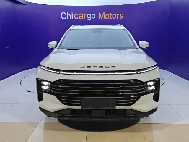 Jetour X70 Plus — Фото автомобиля 3