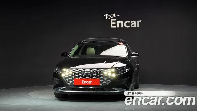 Hyundai Grandeur New — Фото автомобиля 3