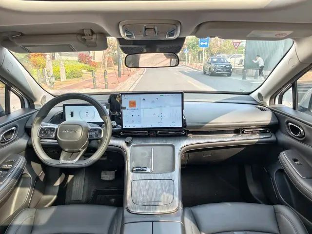GAC Aion S MAX — Фото автомобиля 5