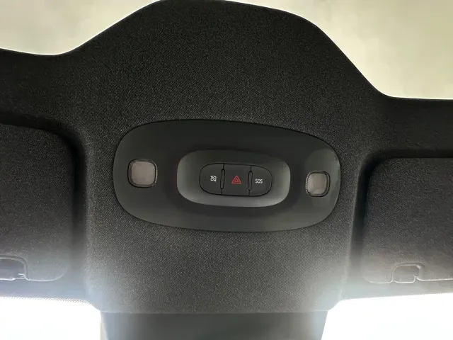Xiaomi SU7 — Фото автомобиля 22