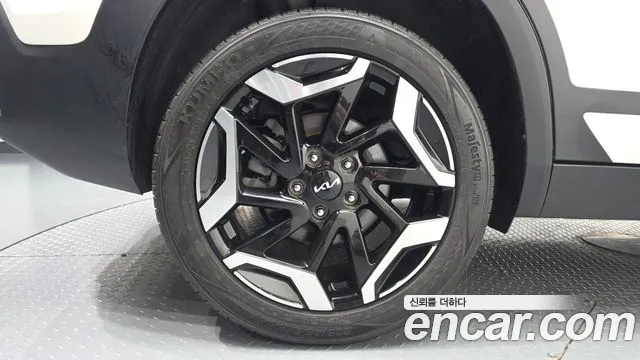 Kia Seltos Новый Seltos Бензин 2.0 2WD — Фото автомобиля 5