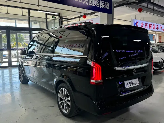 Mercedes-Benz V-Class — Фото автомобиля 5