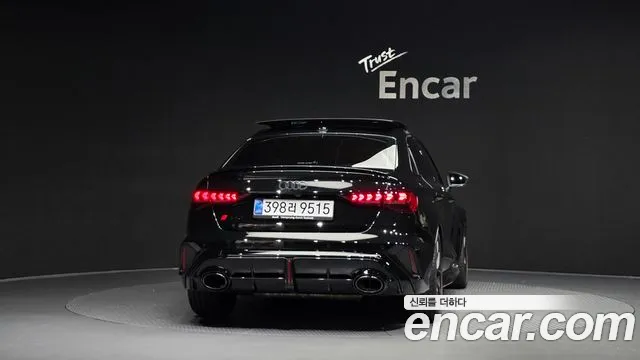 Audi RS3 — Фото автомобиля 4