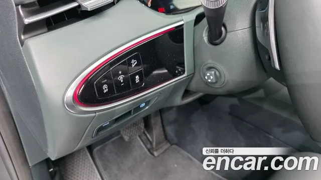 Genesis GV70 3.5T Бензин AWD — Фото автомобиля 17