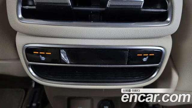 Genesis GV80 — Фото автомобиля 25
