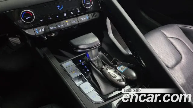 Hyundai AVANTE Новый Avante (CN7) — Фото автомобиля 9