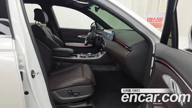 Genesis GV70 2.5T Бензин AWD — Фото автомобиля 11
