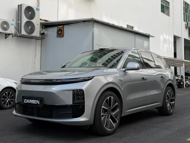 Фотография автомобиля — Li Auto L6