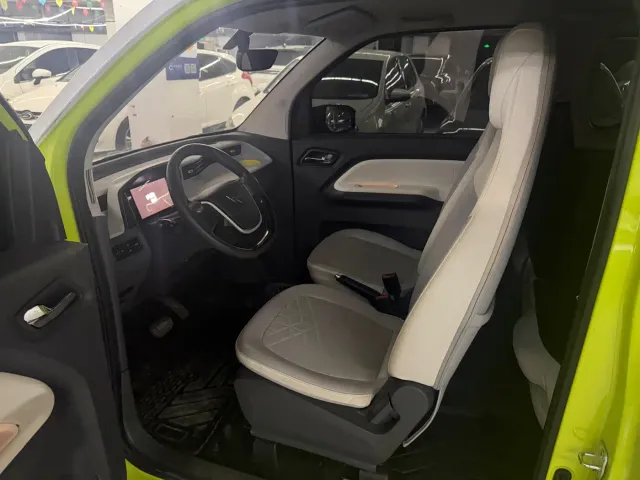 Wuling Hongguang Mini EV — Фото автомобиля 4